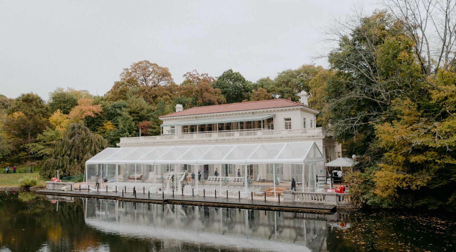 How to Design a Seamless Outdoor Wedding Experience
